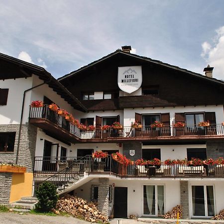 Hotell Millefiori- Alpine Event Lodge Valtournenche Eksteriør billede