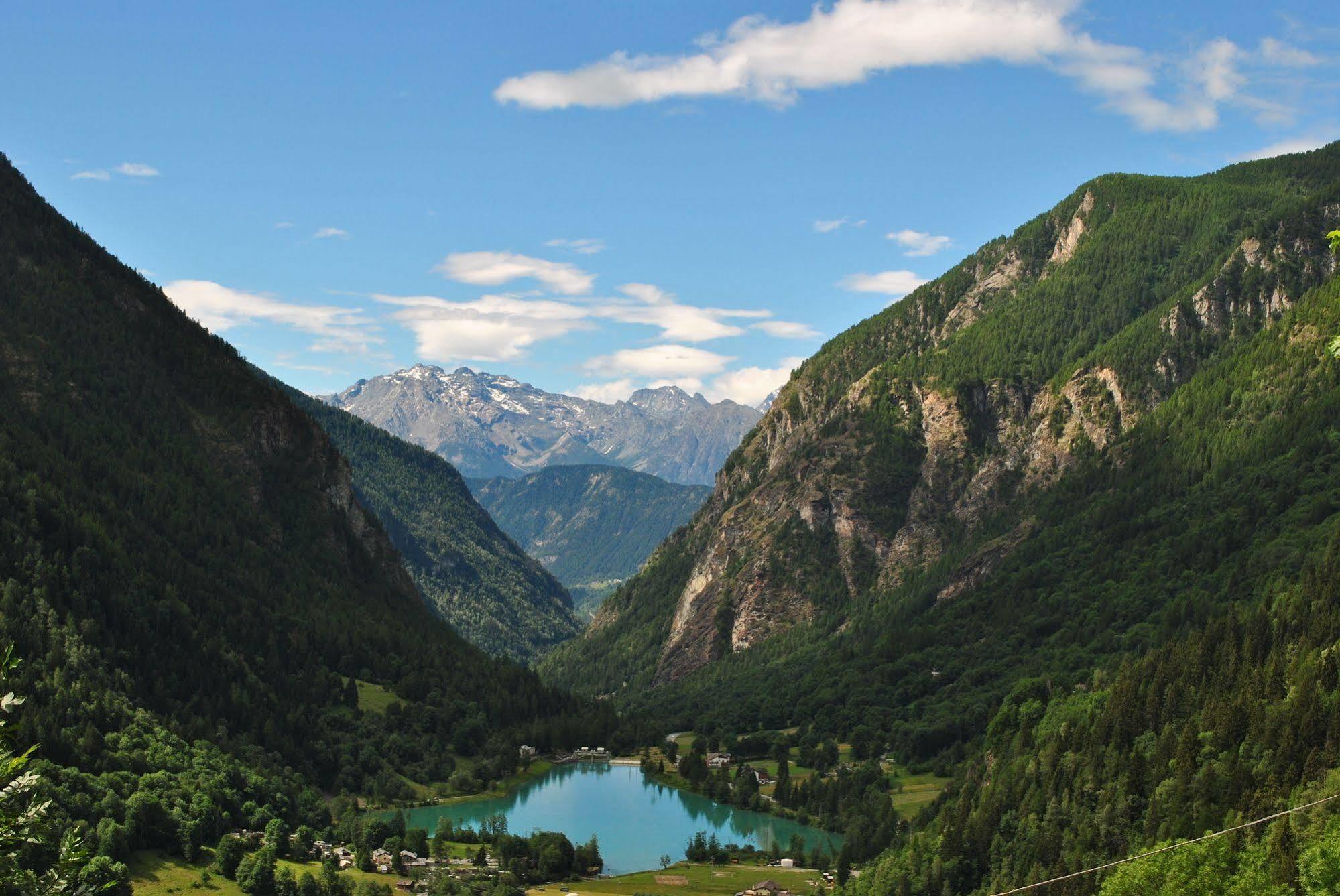 Hotell Millefiori- Alpine Event Lodge Valtournenche Eksteriør billede