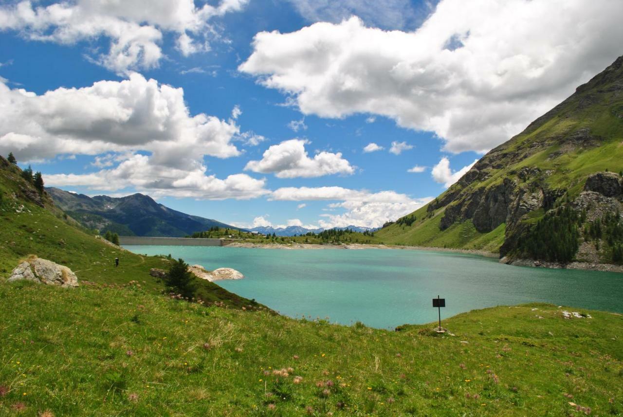 Hotell Millefiori- Alpine Event Lodge Valtournenche Eksteriør billede